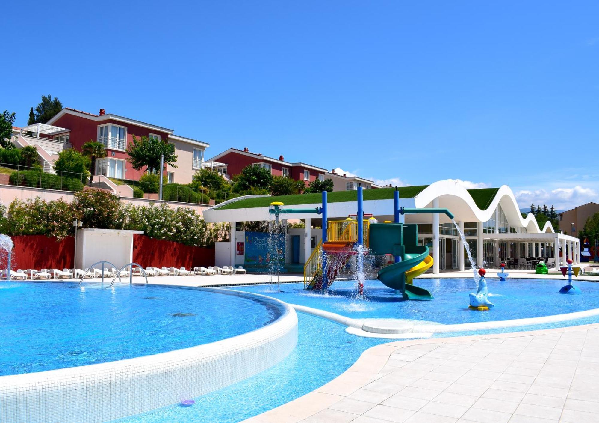 Apartments Grand Novi Vinodolski Resort 外观 照片